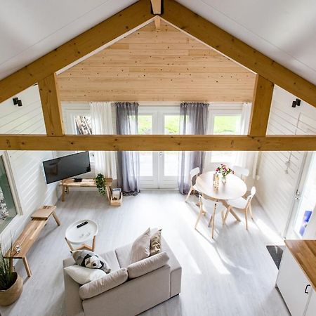 Chalet Met Loft - Vakantiepark De Schreiershoek Dokkum Exterior foto